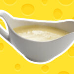 Una receta de salsa de queso barata y fácil.