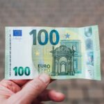 Ganar dinero en ingles